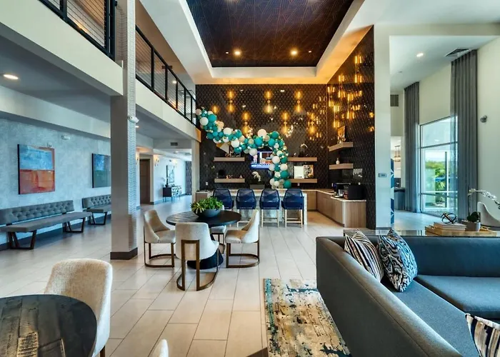 Stunning Westgate Cozysuites By Stadium With Pool 5 *