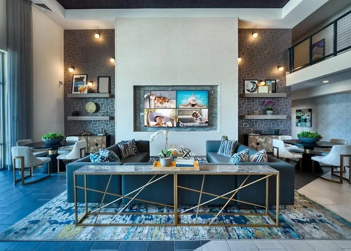 Stunning Westgate Cozysuites By Stadium With Pool 5 Glendale
