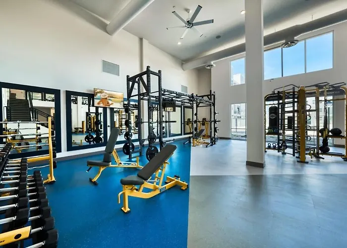 Apartment Stunning Westgate Cozysuites By Stadium With Pool 5 Glendale