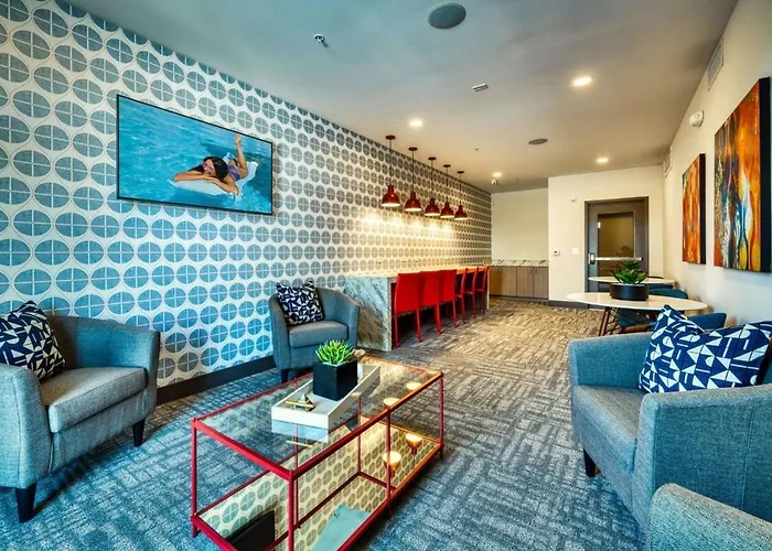 Apartment Stunning Westgate Cozysuites By Stadium With Pool 5 *